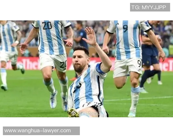 莱奥的成长之路:从小镇少年到世界顶级球星的传奇故事 莱奥的成长之路:从小镇少年到世界顶级球星的传奇故事