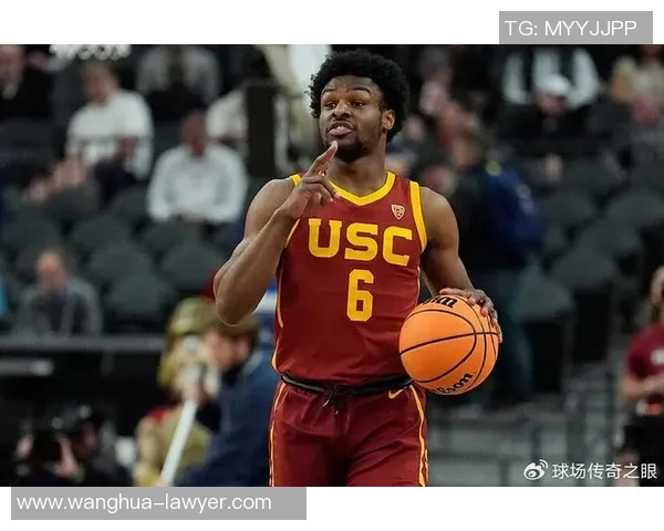 詹姆斯父子共谱篮球传奇布朗尼正式宣布参加NBA选秀